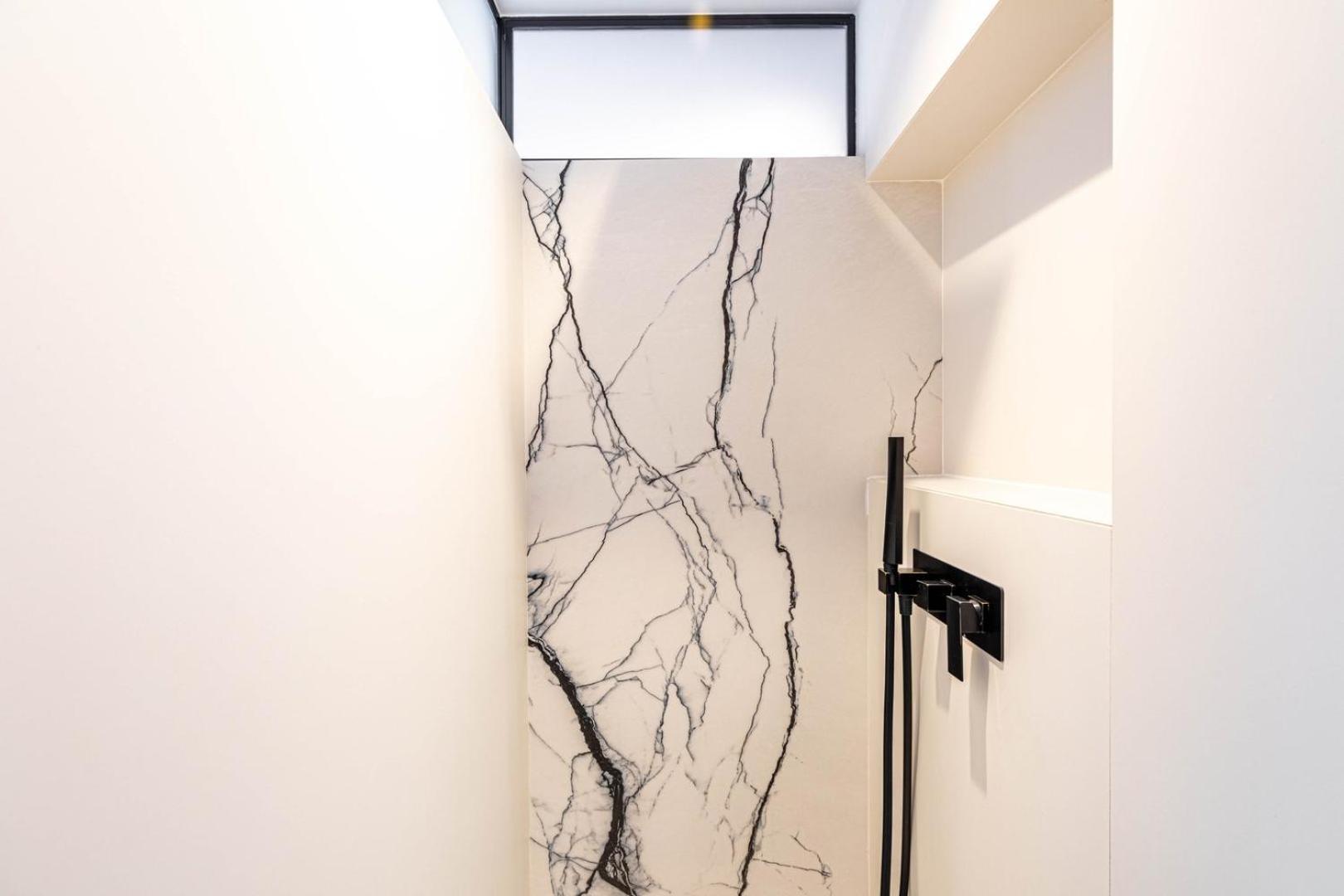 Modern Family Apartment Next To The Eiffel Tower Paris Exterior foto
