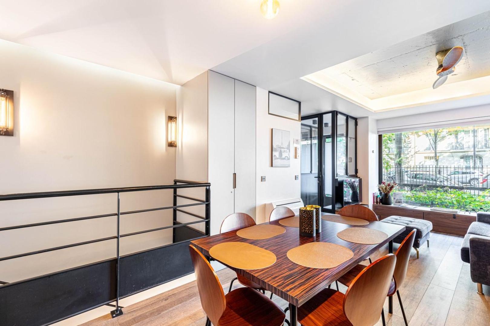 Modern Family Apartment Next To The Eiffel Tower Paris Exterior foto