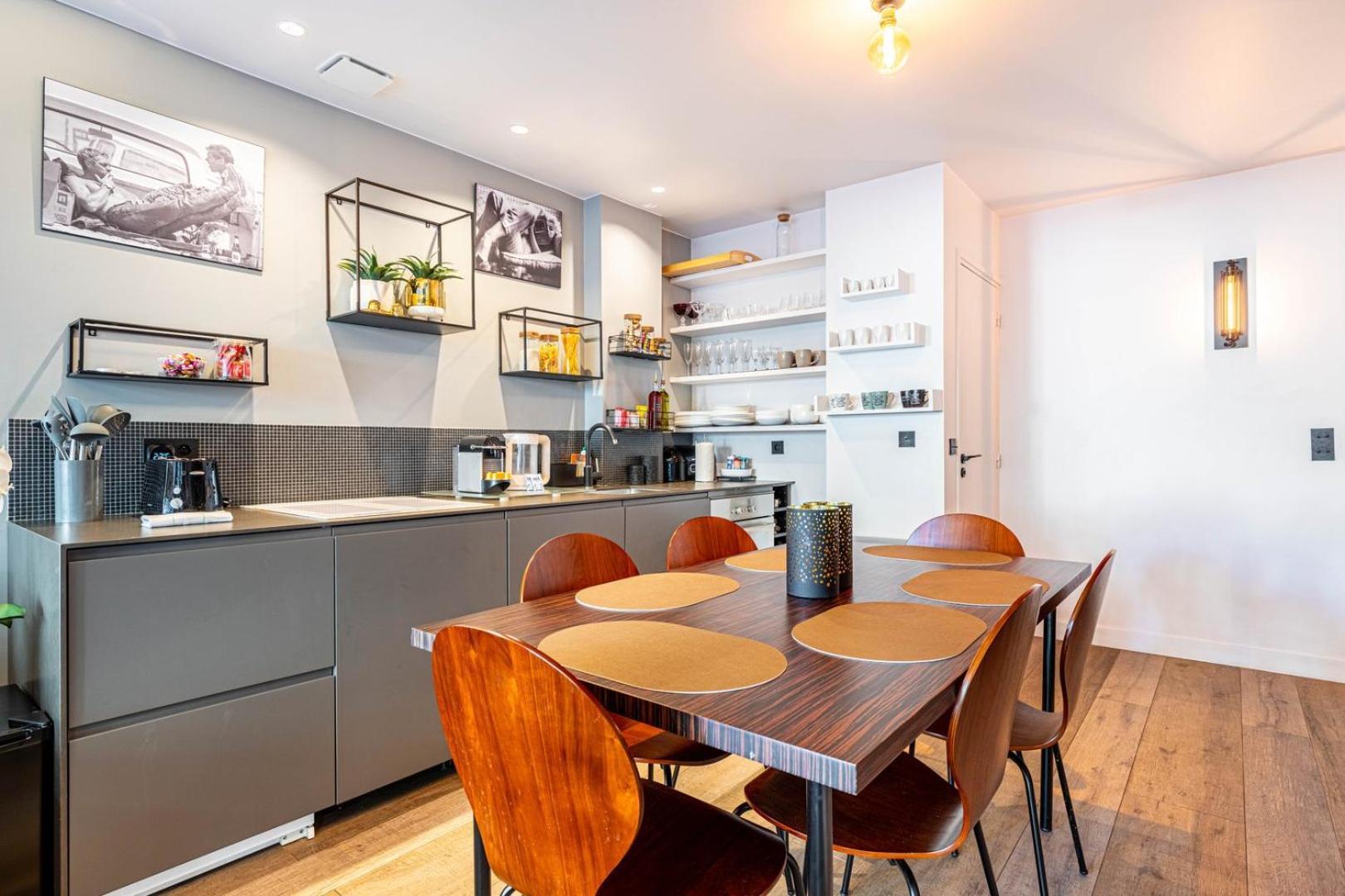 Modern Family Apartment Next To The Eiffel Tower Paris Exterior foto